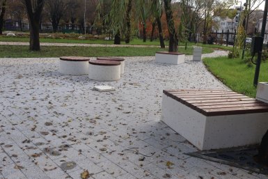 До открытия — последние штрихи: в Уссурийске доделывают тихую зону городского парка